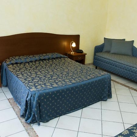 Residence Alberghiero Eolie ลีปารี ภายนอก รูปภาพ