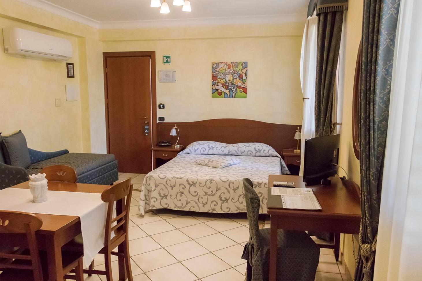 Residence Alberghiero Eolie ลีปารี ภายนอก รูปภาพ