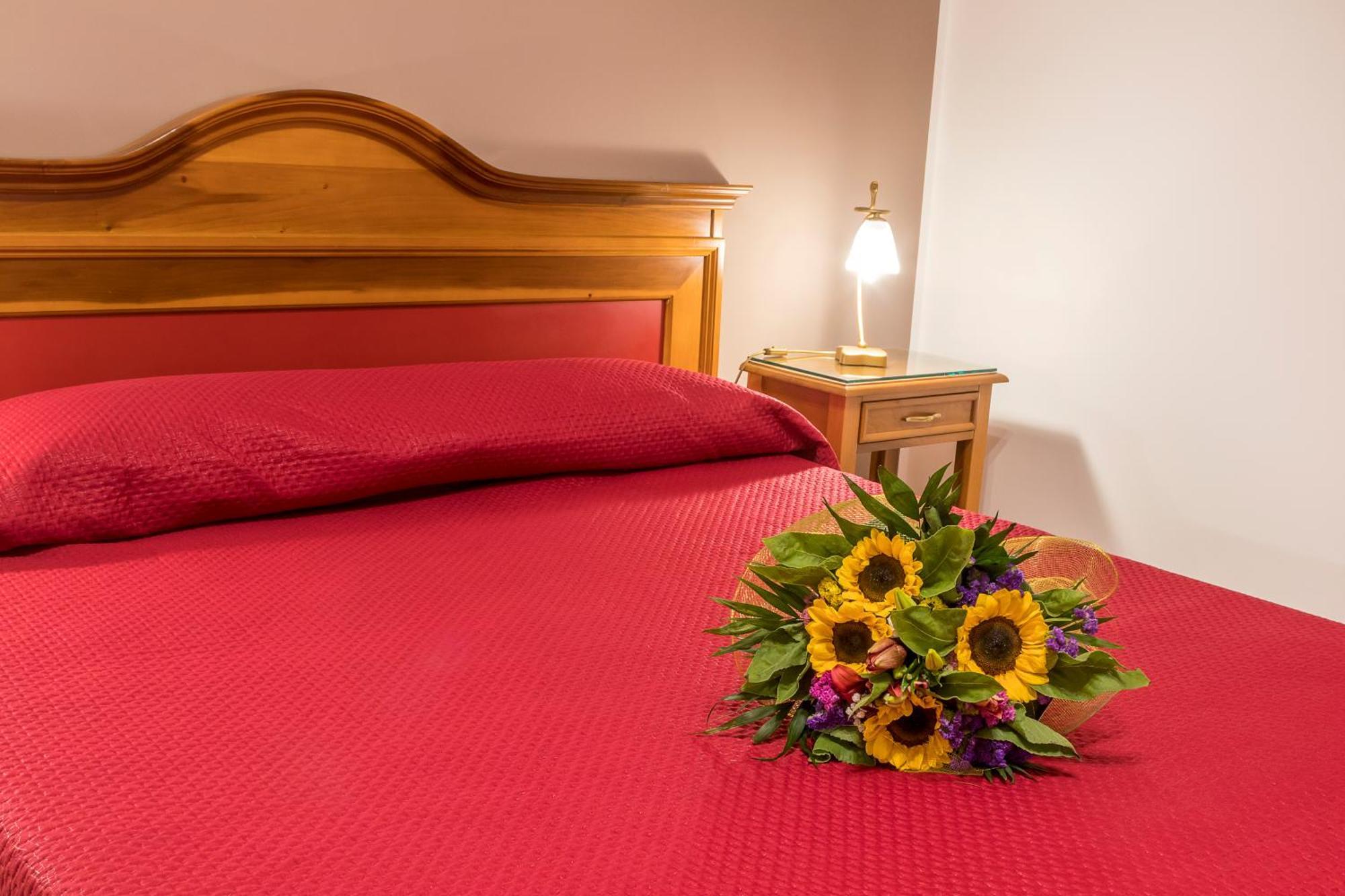Residence Alberghiero Eolie ลีปารี ภายนอก รูปภาพ