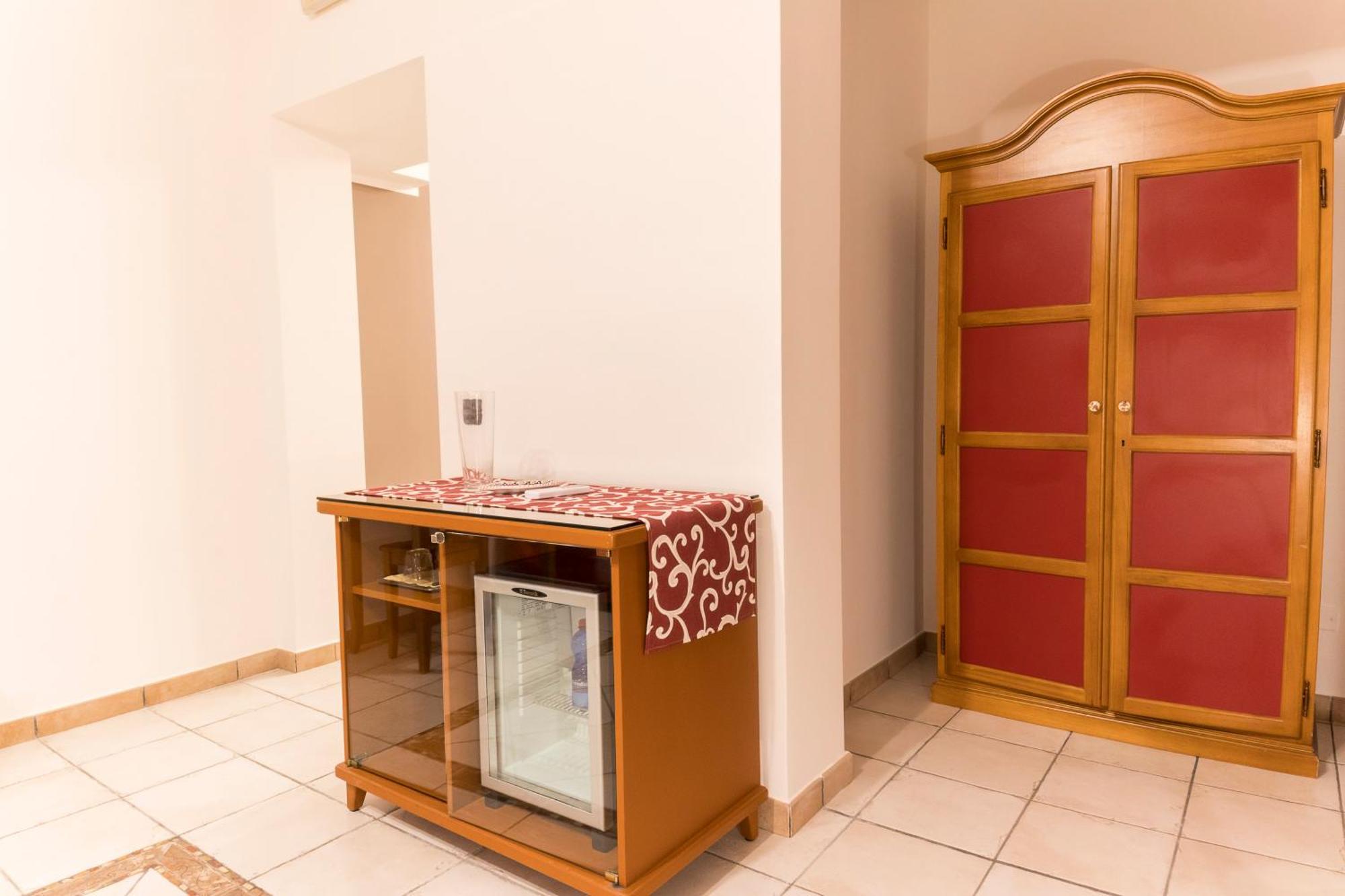 Residence Alberghiero Eolie ลีปารี ภายนอก รูปภาพ