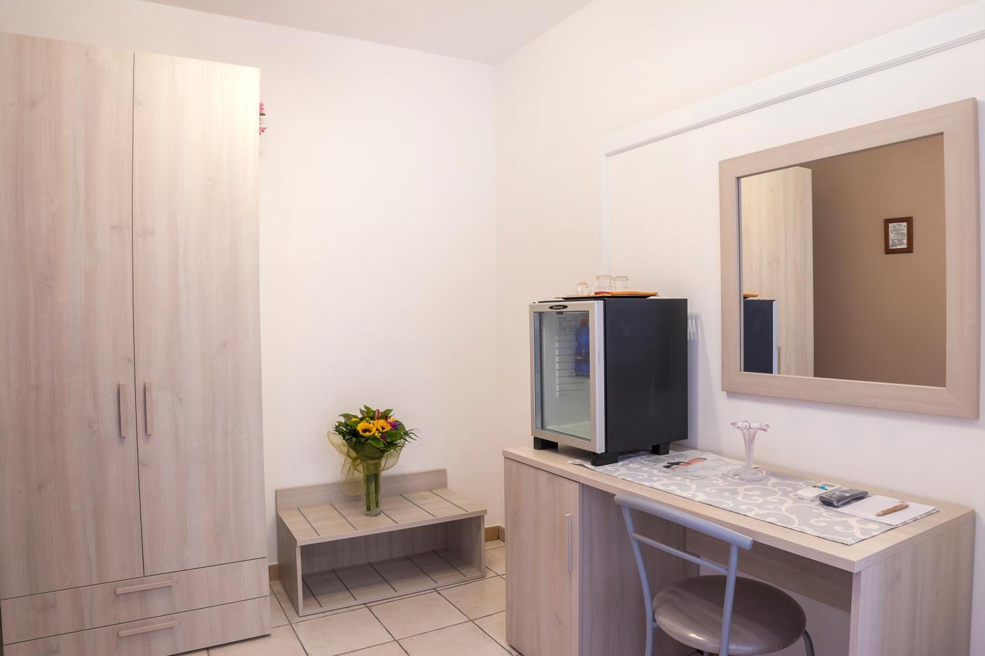 Residence Alberghiero Eolie ลีปารี ภายนอก รูปภาพ
