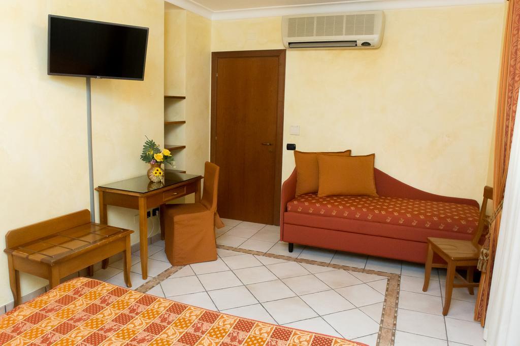 Residence Alberghiero Eolie ลีปารี ภายนอก รูปภาพ